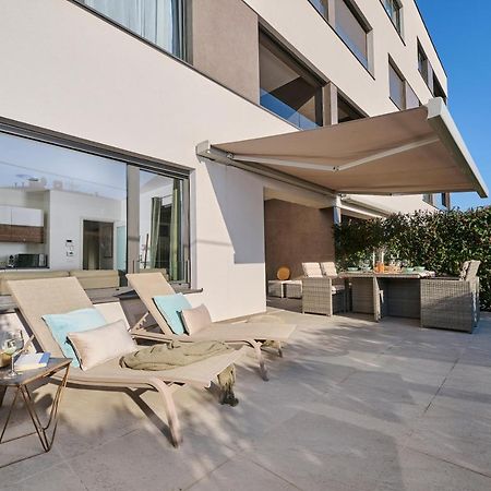 Brand New 1 Bedroom Apartment With Backyard Near The Beach! Poreč Extérieur photo