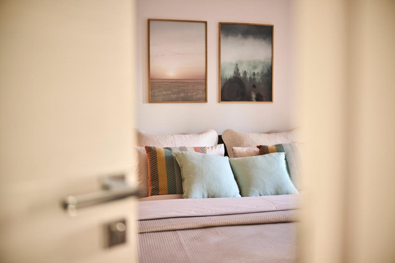 Brand New 1 Bedroom Apartment With Backyard Near The Beach! Poreč Extérieur photo